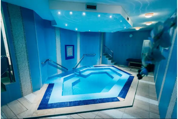 Hollywood mirage (9)