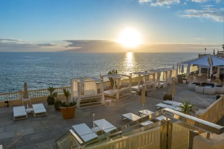 Pearly Grey Ocean Club (6)